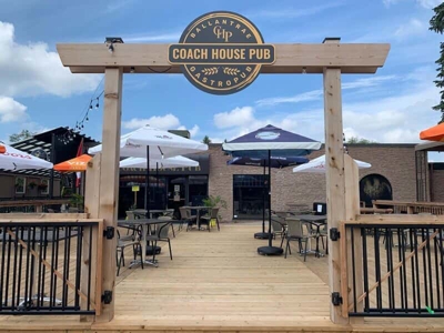Exterior Signage Photo